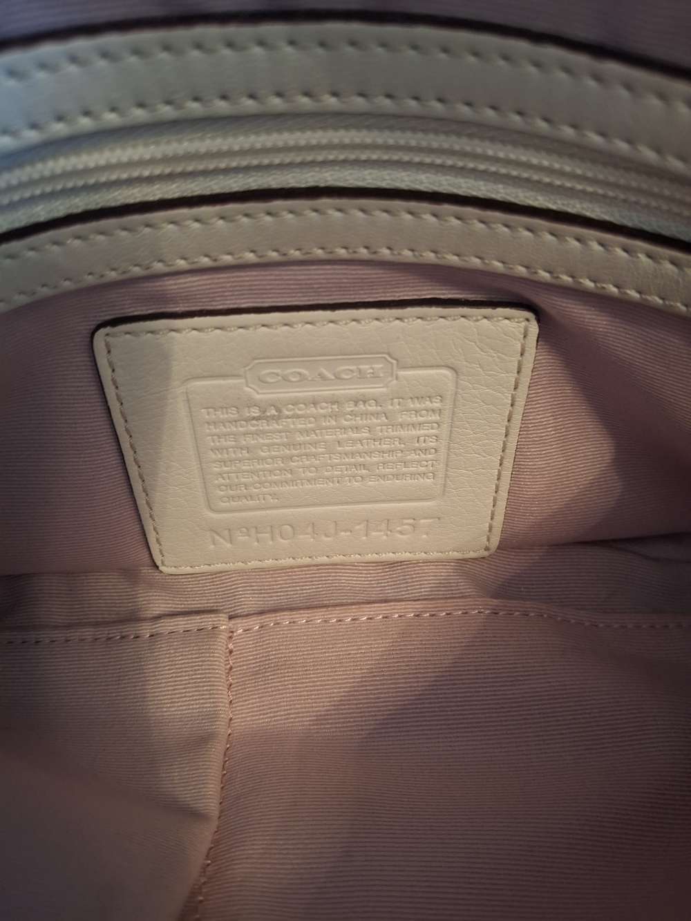 Vintage Y2K Coach Soho Shoulder Bag in Cream - Picture 12 of 12